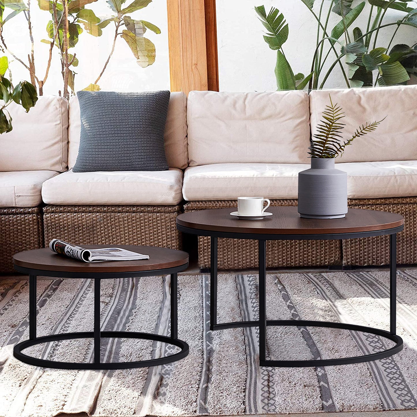 SYNGAR Round Modern Nesting Coffee Set of 2, Stacking Living Room Accent Tables with Industrial Wood Finish and Powder Coated Metal Frame, Walnut and Black