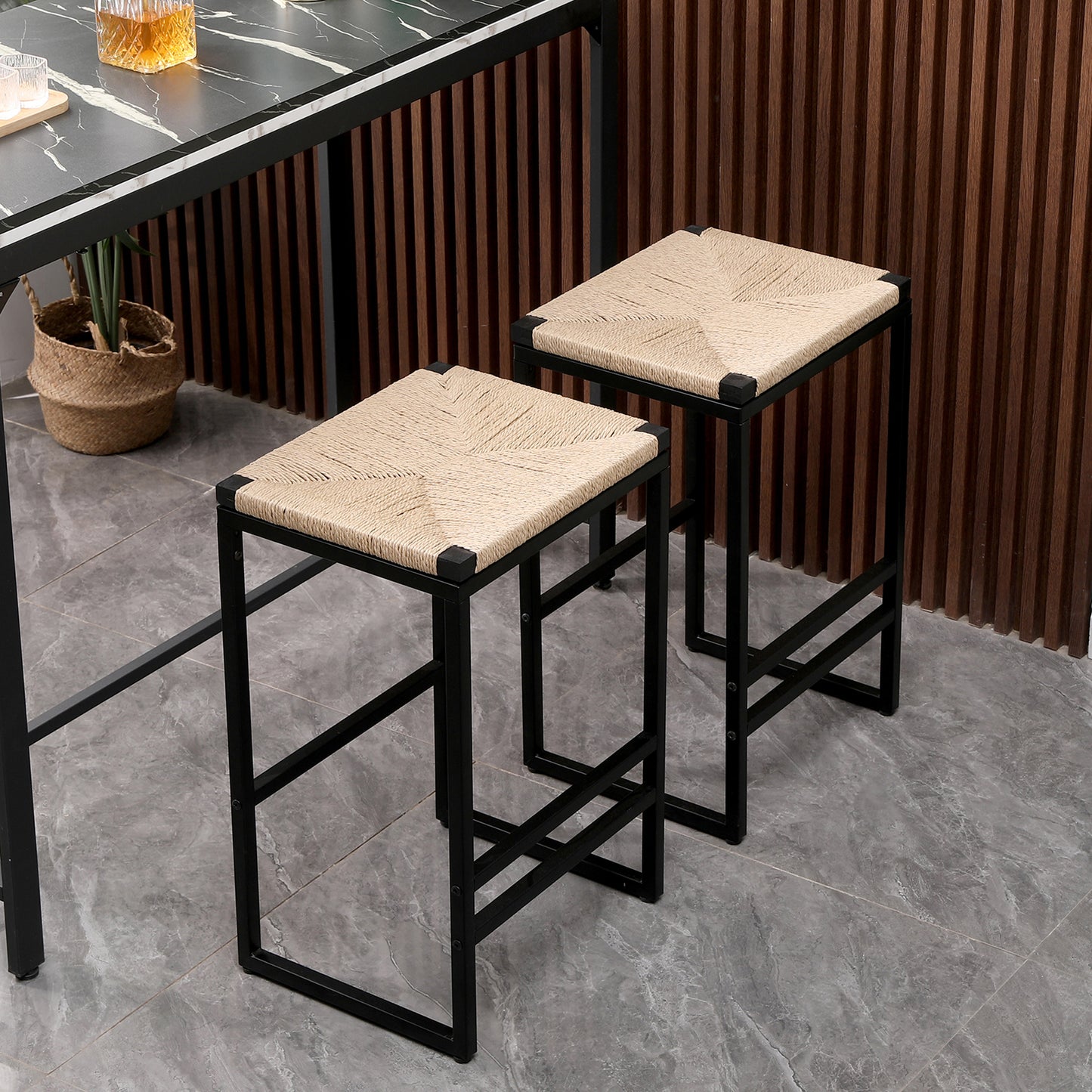 Syngar Bar Stools Set Of 2, Modern Bar Stools with Water Hyacinth Woven Seat, Indoor Backless Counter Height Bar Stools with Metal Leg and Footrest, Bar Height Stools for Kitchen, Cafe, living Room