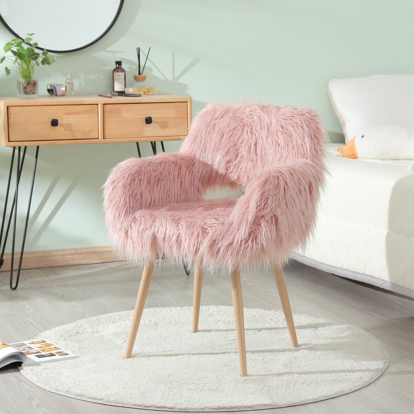 SYNGAR Pink Faux Fur Upholstered Chair for Bedroom, Cute Desk Chair with Backrest and Armrest, Elegant Makeup Vanity Chair with Wood Style Metal Leg for Living Room, Easy Assemble