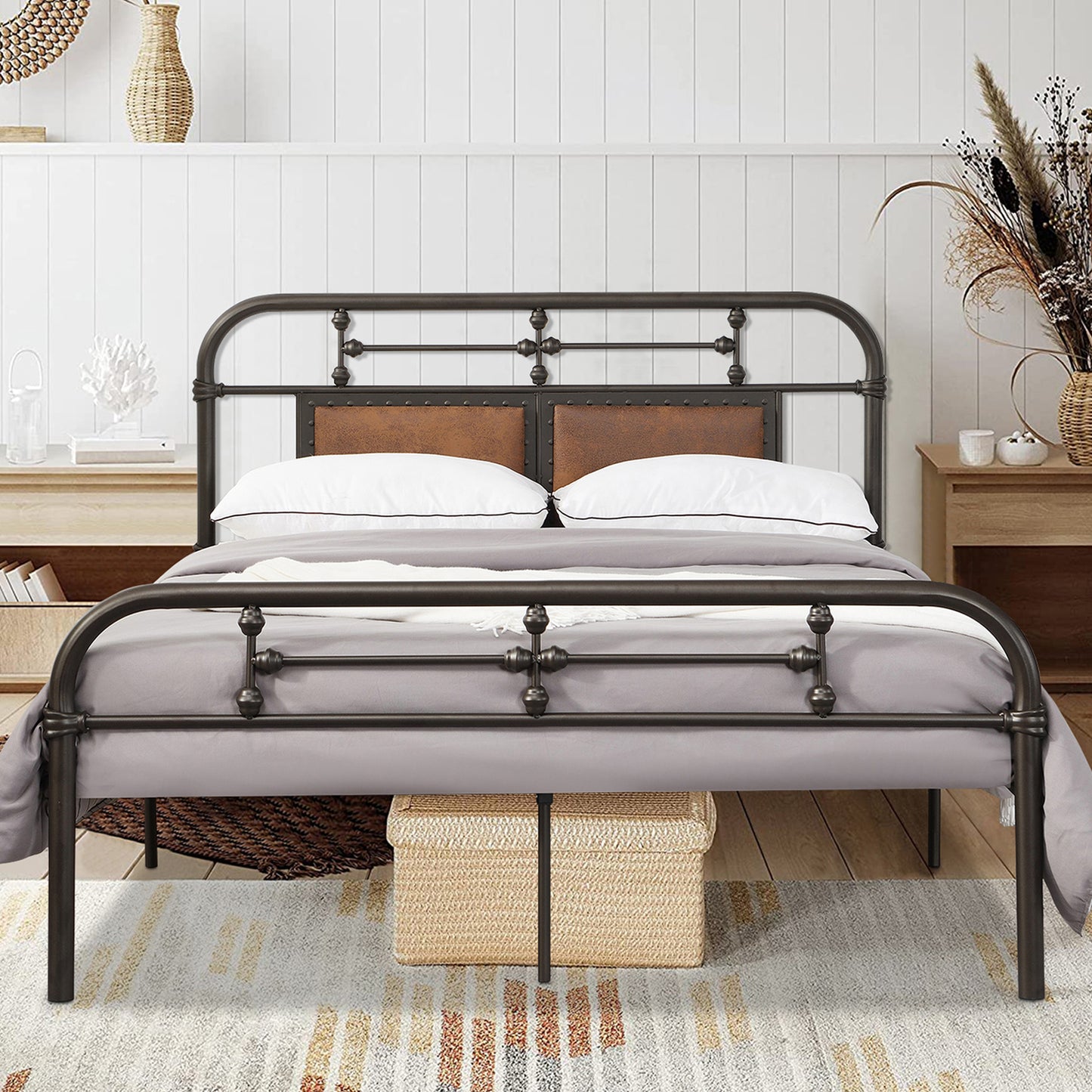 Black Iron Platform Bed Frame Full Size with Vintage Headboard and Footboard, Metal Full Bed Frame Mattress Foundation with 530LBS Load Capacity, No Box Spring Required